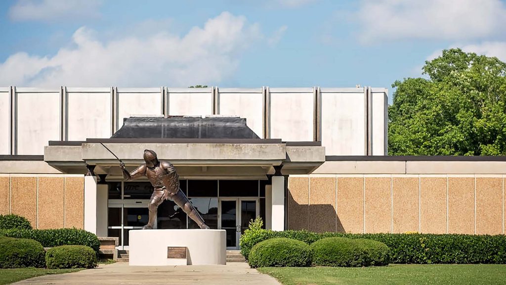 Laurinburg St Andrews University   Laurinburg Knight Entrance 1024x576 